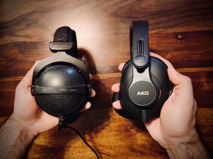AKG K371 vs DT770 Pro