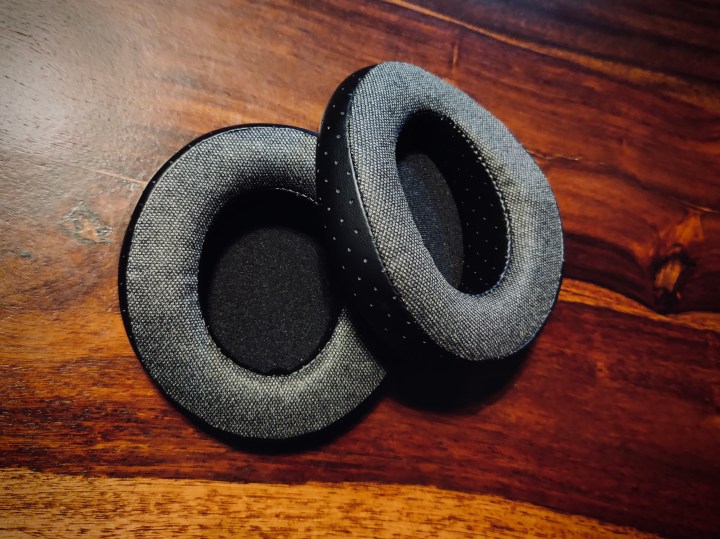 SIVGA P-II Fenestrated Ear Pads