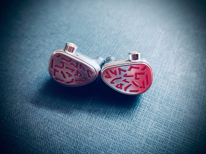 THHiFi Character Solo