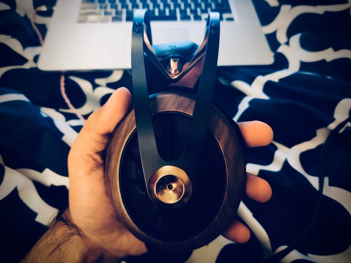 Late Night Sesh with Meze 109 Pro