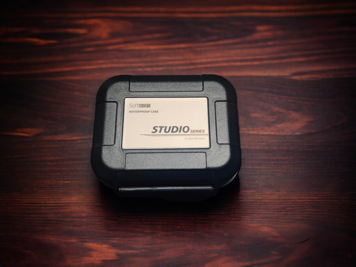 Softears Studio 4 Case