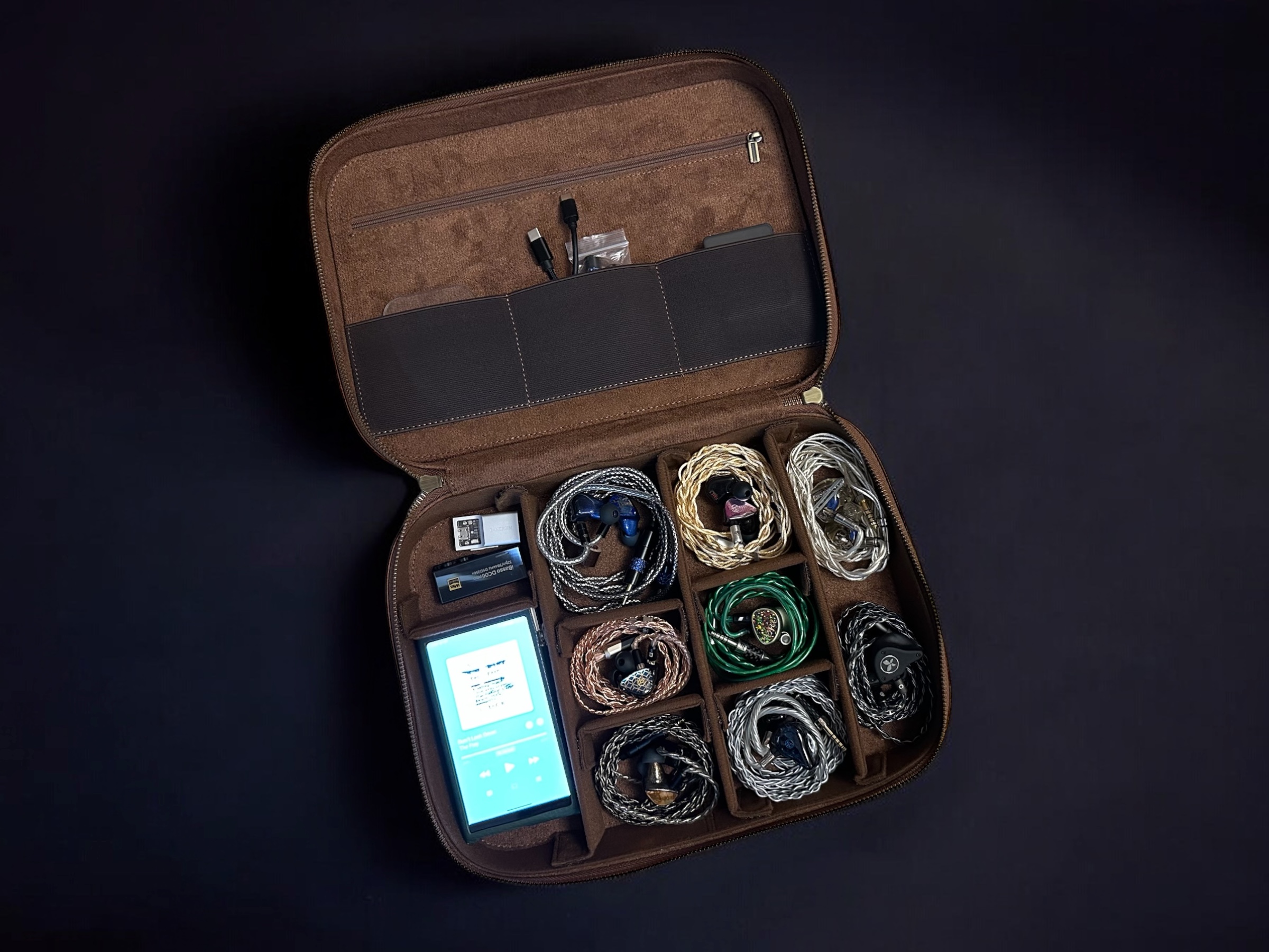 PMG Audio APX SE Leather Suitcase